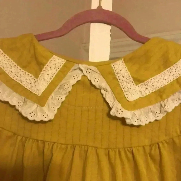 Vogue Homewear unique long sleeve top. - Picture 6 of 10